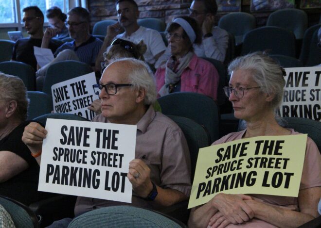Boulder City Council approves $5.8 million sale of downtown parking lot for 110-room hotel
