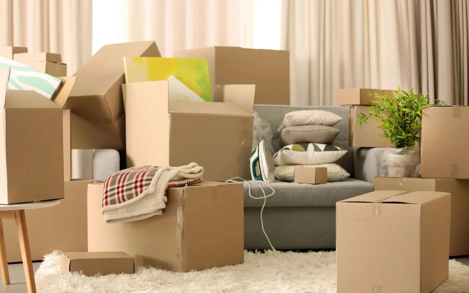 Turning Retail Chaos Into a Controlled Move: Inventory Storage in Pinellas County